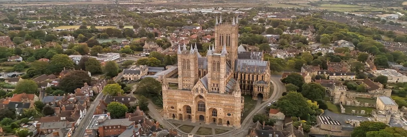 Attractions and Places to Visit in Lincoln Attractions and Places to Visit in Lincoln